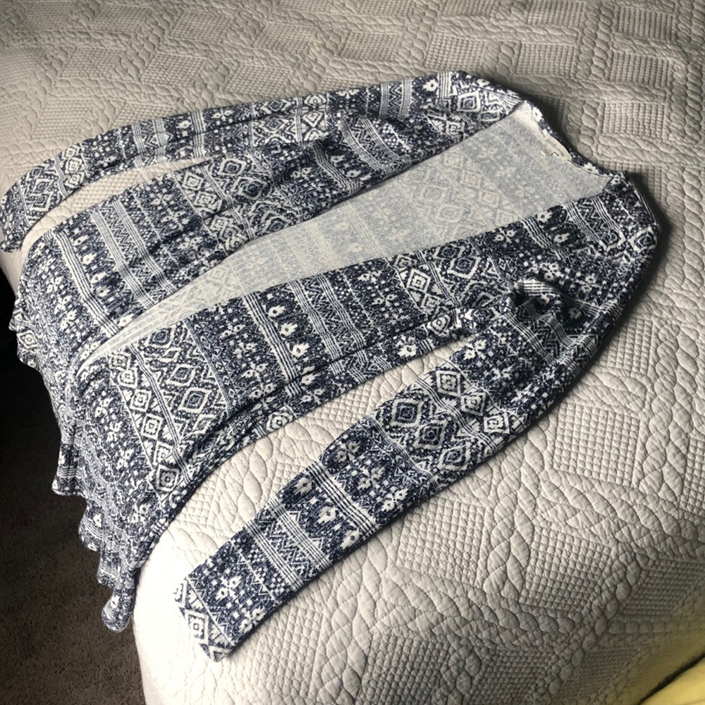 Sweater - Picture 3 of 3